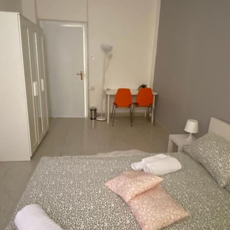 Appartamento Spazioso Vicino Al Centro Torino Exterior foto